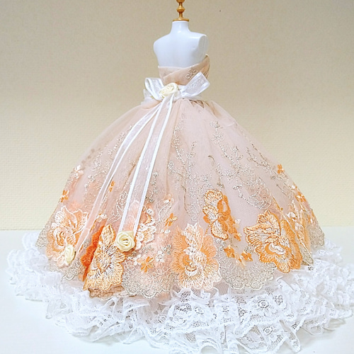 495一点物ミニチュアウェディングドレス オレンジ系 薔薇とフリルの