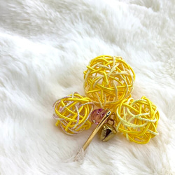 水引“Mizuhiki”製作　球形髮飾　帶鈴　日式　黃色的 第14張的照片