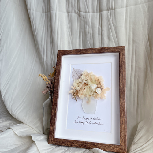 ハンドメイド　ドライフラワーとシーグラスのアレンジメント ハンドメイドドライフラワーとシーグラスのアレンジメント