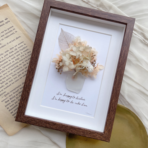 ハンドメイド　ドライフラワーとシーグラスのアレンジメント ハンドメイドドライフラワーとシーグラスのアレンジメント