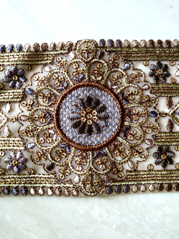 【新作】インド刺繍リボン　チュール地【50cm】幅約9.5cm 4枚目の画像