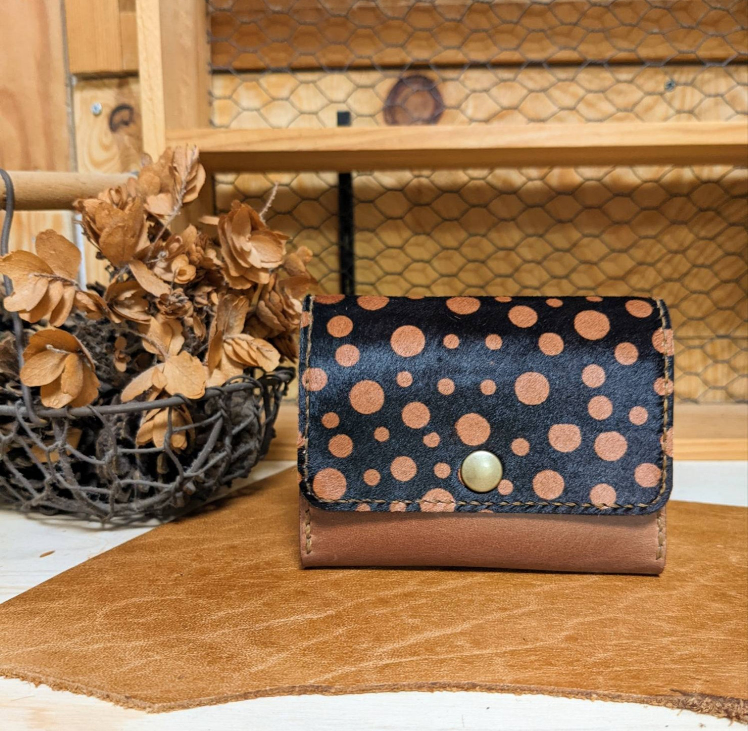 ぐしぐし手縫い＊箔押しハラコとシャンパンゴールドの本革母子手帳