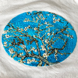 【ムザリンさまオーダー品】ゴッホ「花咲くアーモンドの木の枝」の刺繍絵画 1枚目の画像