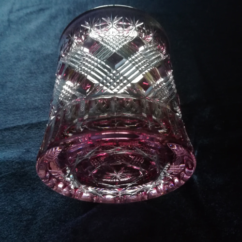 食卓の宝石 special ロックグラス(大)】ピンク ☆切子 ハンドメイド 