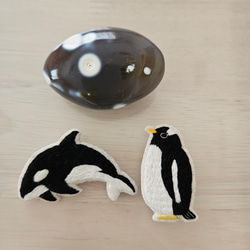 ジェンツーペンギン刺繍ブローチ 4枚目の画像