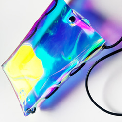 虹色 ポケットバッグ ショルダーバッグ 縦型 タテ 彩り添えるオーロラPVC 透明 軽量｜acp pst Creema店 2枚目の画像