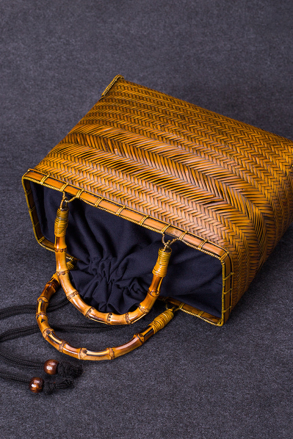 竹かご鞄 竹製品 竹バッグ かごバッグ ハンドバッグ バスケットかご ヴィンテージバンブーバッグ 涼しげ 和風 お着物 竹かご鞄 お着物 KU1693761125(12870円)