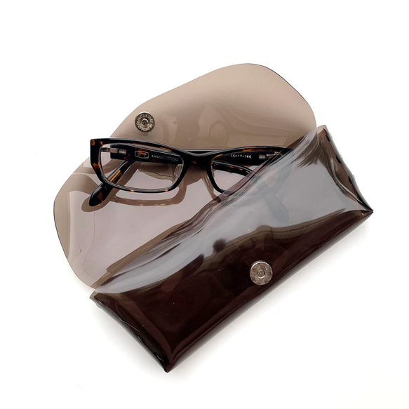 虹色 マグネットホックメガネケース ワイド 眼鏡 彩り添えるオーロラPVC 透明 軽量｜acp pst Creema店 5枚目の画像