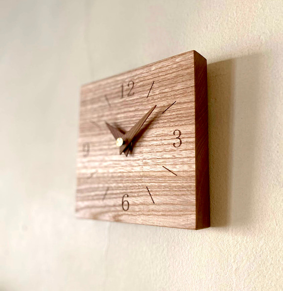 木の時計　KAKU　【タモ材】 3枚目の画像
