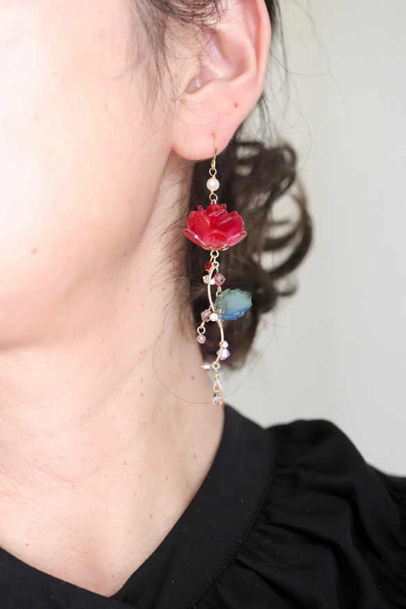 Genet 紅玫瑰耳環/耳環 玫瑰，紅色，玫瑰 第5張的照片
