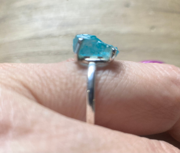 Rough Apatite Ringラフロックアパタイト原石のシルバーリング/sv925 9枚目の画像