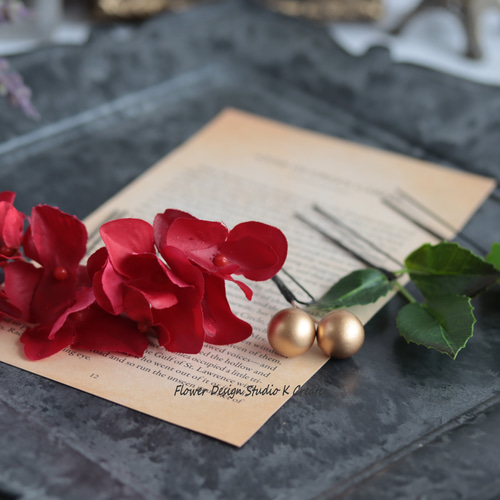 1600円 ユーカリとあじさいの髪飾り 本物の花 卒業 入学 ウエディング オンライン ショップハンドメイド・手芸 - 1600円 ユーカリと