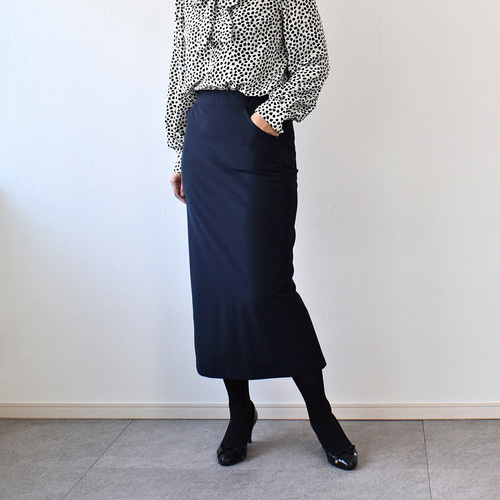 B7 タイトスカート SATIN TIGHT SKIRT｜CONVERSE TOKYO (コンバーストウキョウ
