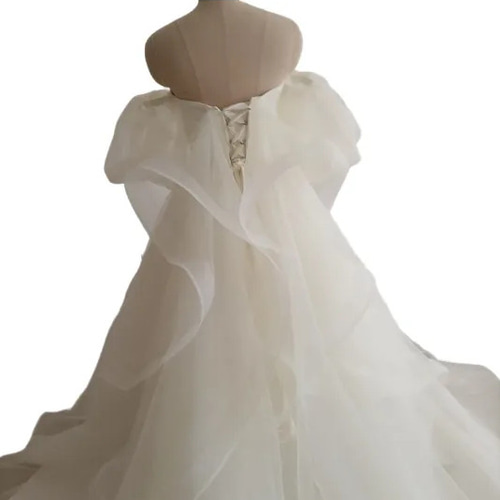 華やか ベアトップ リボン フリル 上質オーガンジー トレーンドレス  