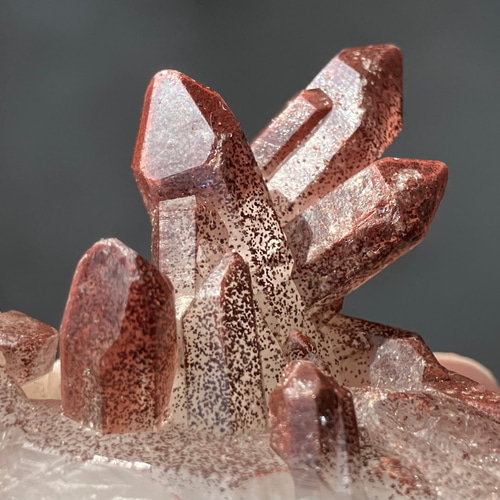 レッドクォーツ Hematoid Quartz モロッコ産 赤水晶 クラスター原石