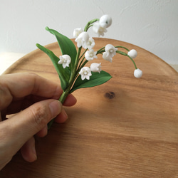 粘土の枯れないスズランピック  樹脂粘土の花  ホワイトすずらん  送料無料 9枚目の画像