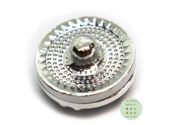 20mm クリアクリスタルの大きな丸いラインストーンの周りに5弁の小花が3つ並んだ銀古美スナップボタン#BUS-0060 2枚目の画像