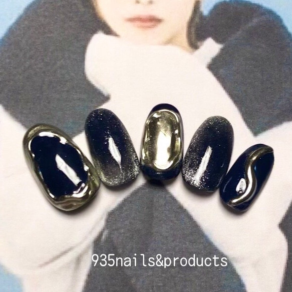 ネイルチップ ネイビー/紺 マグネットネイル×シルバーミラーネイル  