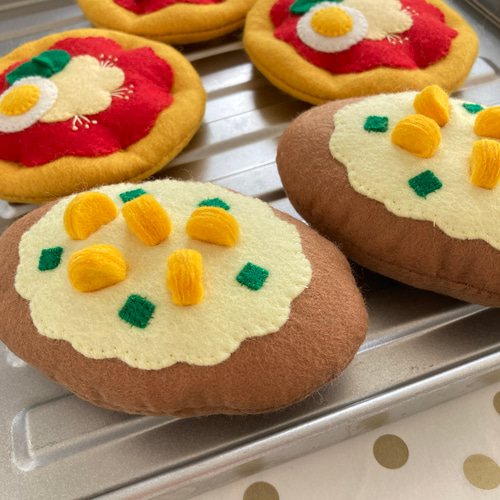 さわって遊べるパン屋さん(8個)フェルト/お子様の誕生日や出産祝いに