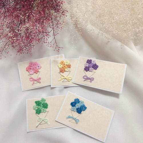 Mサイズ 花　刺繍　シガレットカード　60枚 Amazon.co.jp: 花の刺繍のシガレットカード Mサイズ 60枚セット
