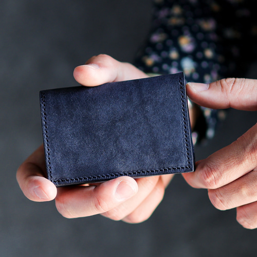 EVISU エヴィス ど根性 ウォレット ミディアム レザー 財布 インディゴ 希少】EVISU エヴィス ど根性ウォレット ミニ財布 インディゴ - メルカリ