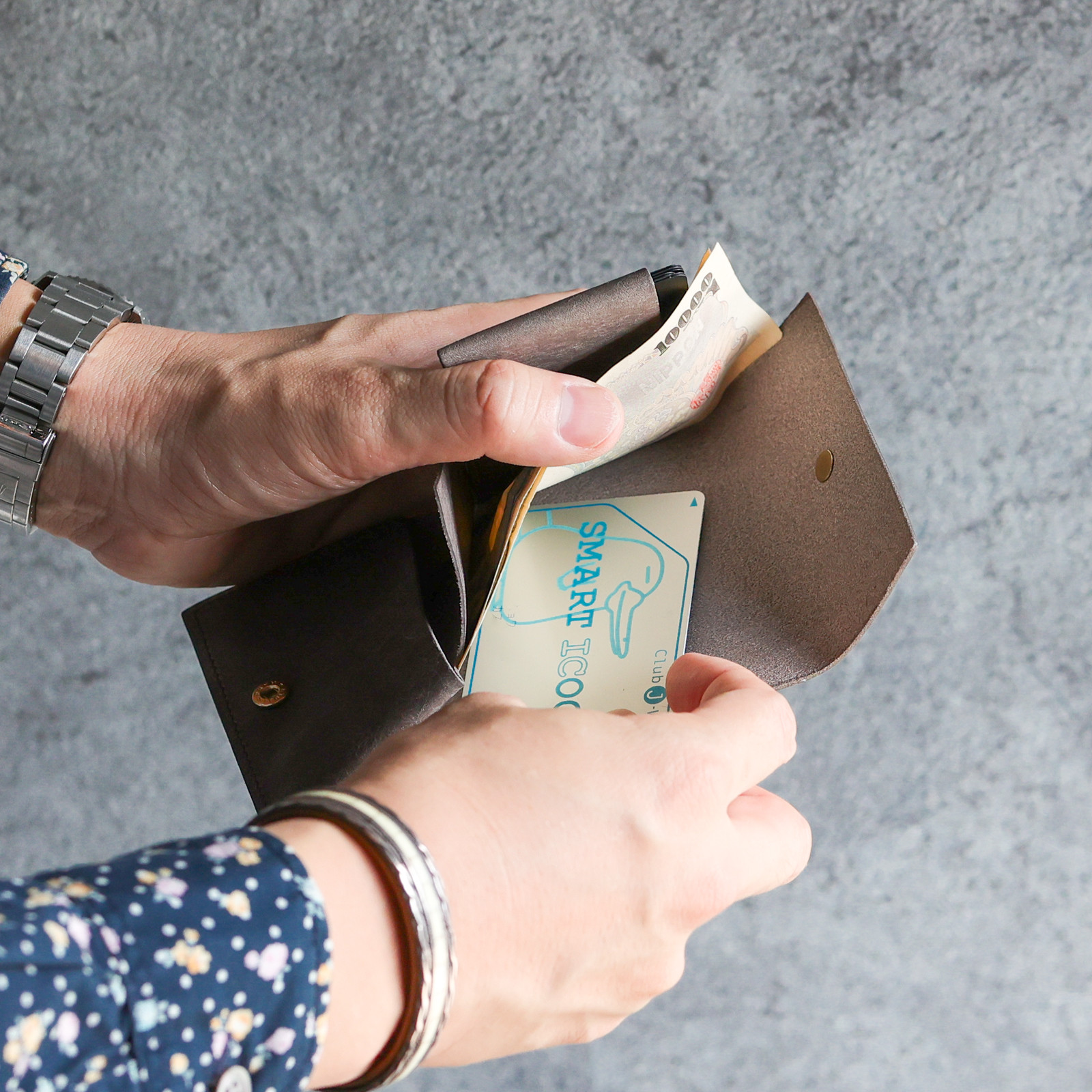 送料無料 AURAMU イージーウォレット イタリアンレザー CESC セージ ミニ財布 コンパクト財布