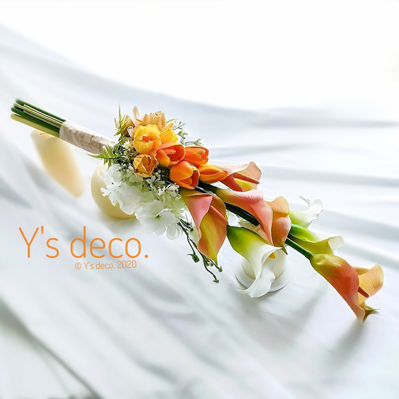 【生花に見える】オレンジのカラー  チューリップ ウェディングブーケ ブートニア 白 人気 結婚式 前撮り　高級造花 2枚目の画像