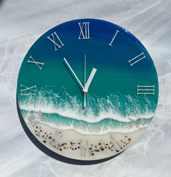 海の壁掛け時計　開店祝い　引越し　癒し　大切な人へのプレゼント　アート時計　オーシャンアート　レジンアート 3枚目の画像