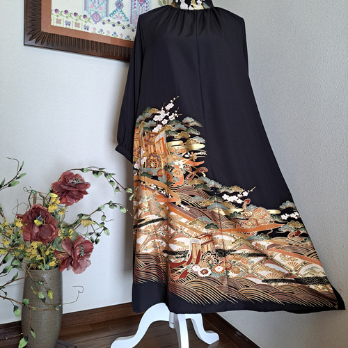 ☆ 着物リメイク/黒留袖/ラグランスリーブ/ハイネックワンピ―ス/一点物  