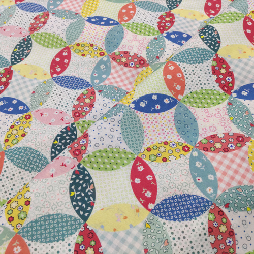 ダブル幅）カラフルパッチワーク柄 生地 Atelier⭐︎乙女雑貨研究所