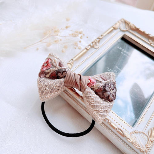 再販】落ち着いた色合いのインド刺繍リボンゴム ピンク＆紫花柄