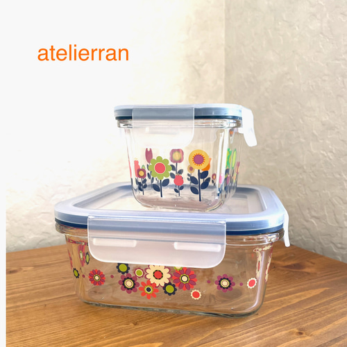 昭和レトロ 耐熱ガラス容器 大.小sizeのセット 保存容器・キャニスター