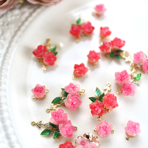 ひよこ様専用☆薔薇のイヤリング☆しずく♪ロザフィ