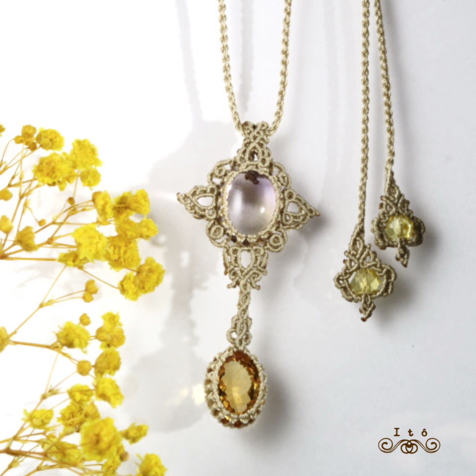 アメトリンとシトリンのマクラメネックレス