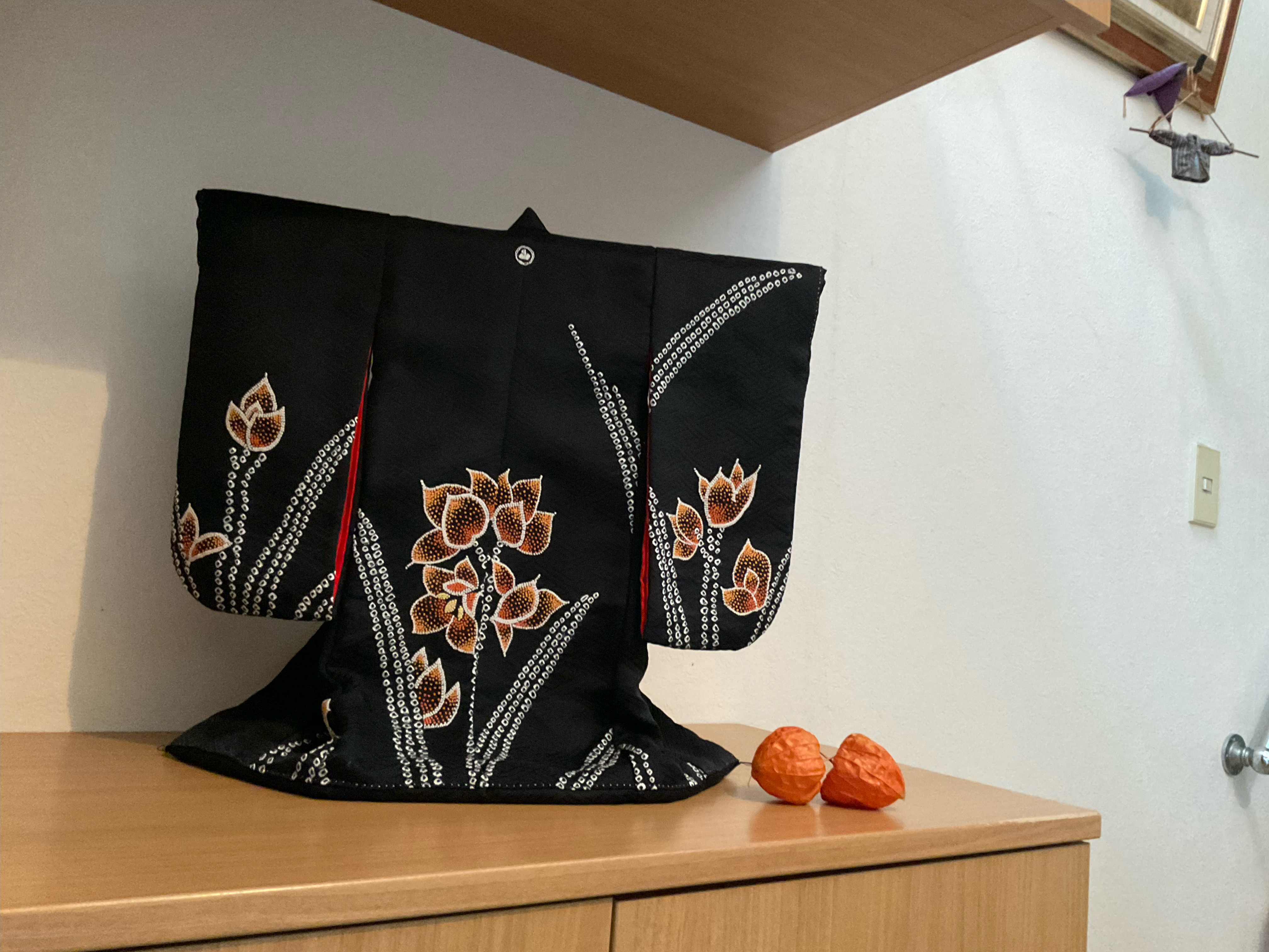 ミニチュア着物　サガラ刺繍 13,140円