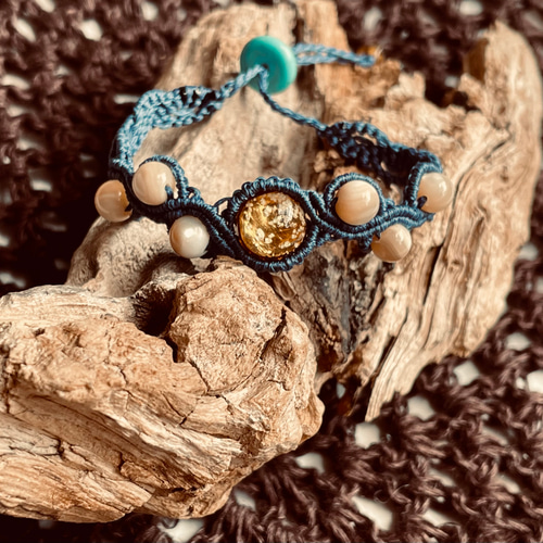 月夜の海ブレスレット(琉球ホタルガラス・夜光貝) ブレスレット Hau