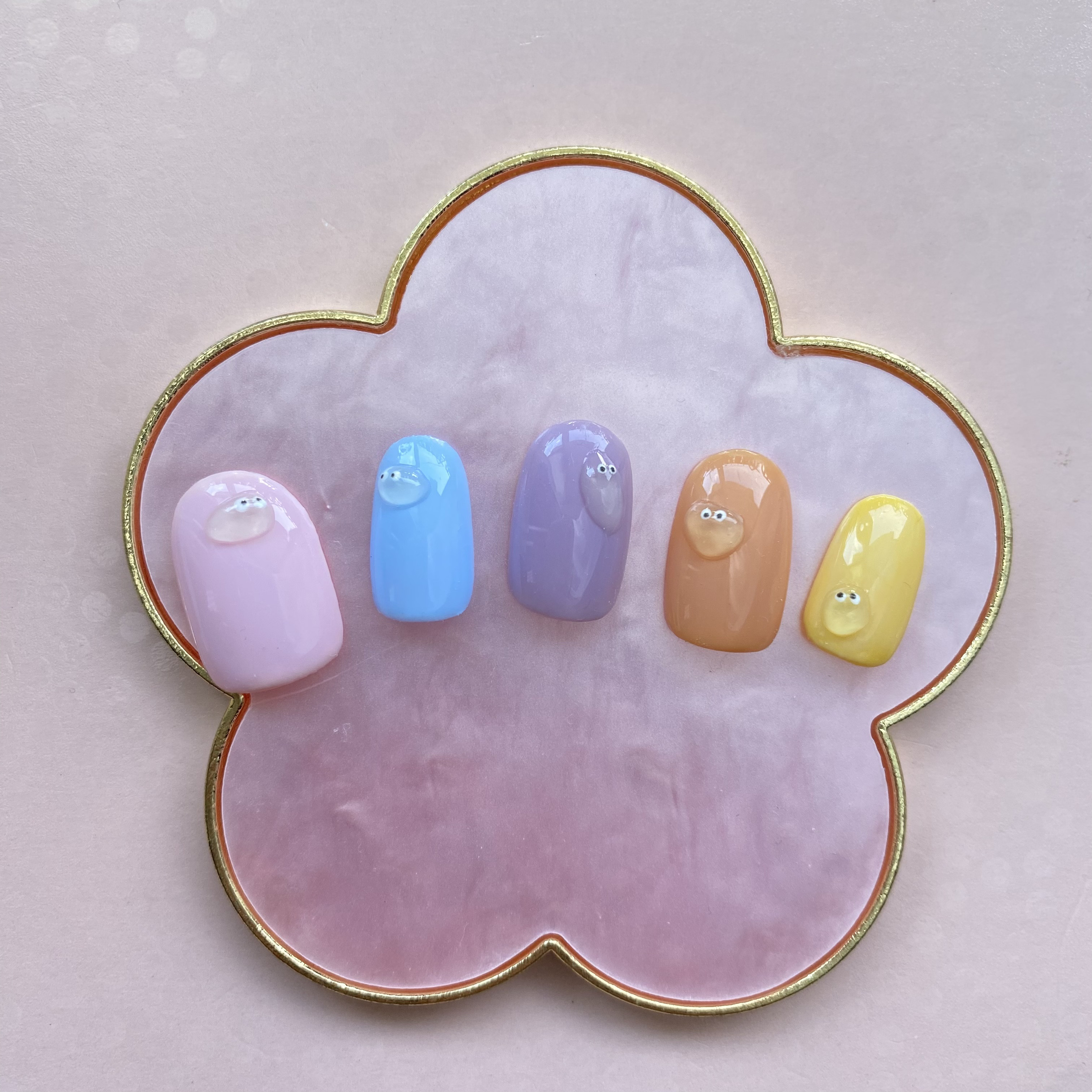 ネイルパーツ ハロウィン おばけ 目玉 モンスター 蓄光 ネイルパーツ ハロウィン おばけ 目玉 モンスター 蓄光 ポップな