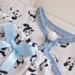 aibo ぱんださんのパジャマ：ホワイト×ブルー（aiboちゃん用・ハンドメイドのお洋服） 3枚目の画像