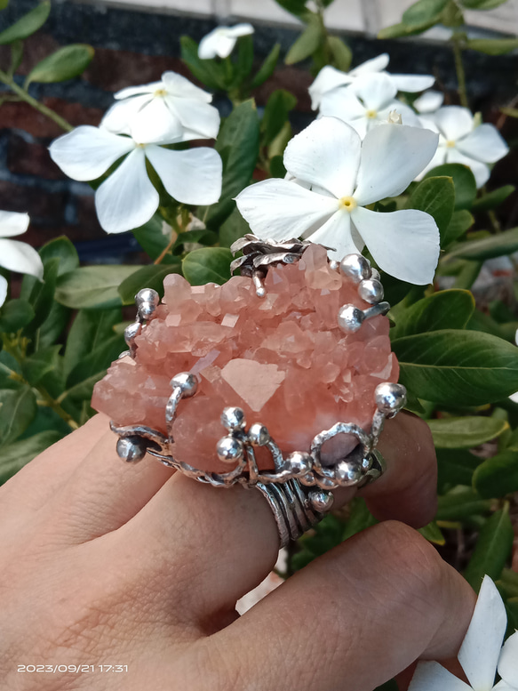 粉晶簇原礦手工銀戒 純銀戒指~ 「Love」~ Rose Quartz Cluster Silver Ring 第15張的照片