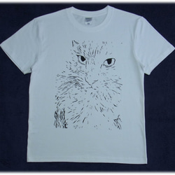 店の看板ねこ「ｎａｎａ」Tシャツ　手でペイントされたシンプルなＴシャツ「展示品」Unisex 1枚目の画像