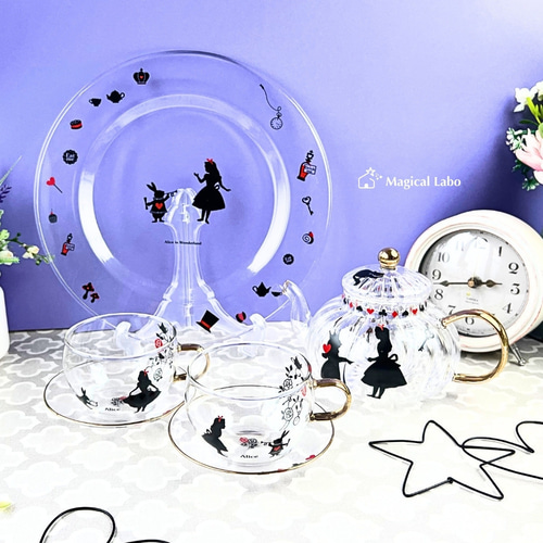 アリスインワンダーランドの耐熱ガラスティーセット☆4点セット アリスインワンダーランドの耐熱ガラスティーセット☆4点セット