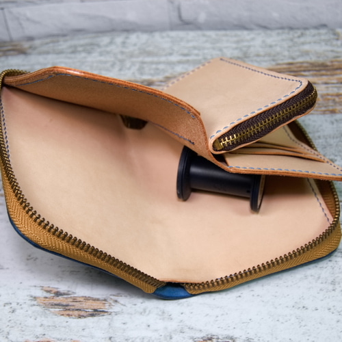 ラウンドジップミドルウォレット 長財布 in-field 通販 16595545