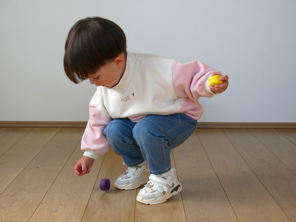 子供服　ベビー服　裏毛配色セーター 3枚目の画像