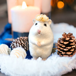 早割クリスマス2023】羊毛フェルト キンクマハムスターポンチョリース