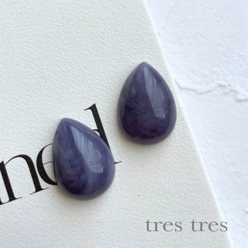 ブルーグレー ドロップカボションのピアス/イヤリング◇しずく