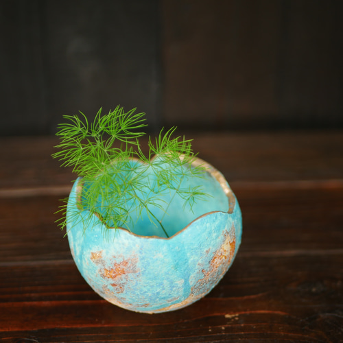 陶器の花瓶 緑と赤のグラデーション 木箱付き たち吉（花瓶）のフリマ