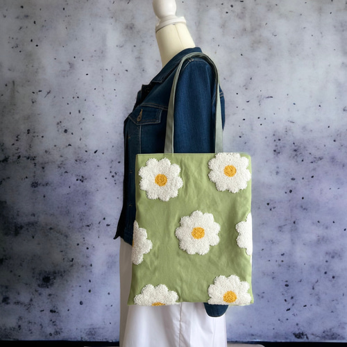 凸凹刺繍◇もこもこタフティング/マーガレット◇A4サイズ対応☆肩掛け