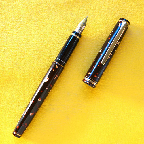 津軽塗　ペン 津軽塗万年筆 ペン・筆記用具 halukaze 通販 16597567｜Creema(クリーマ)