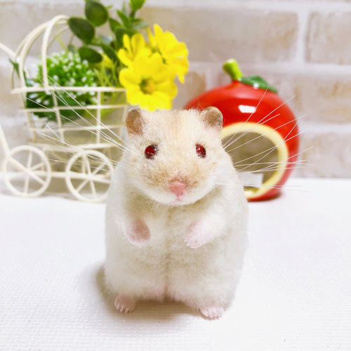 赤目 イエローキャンベル ハムスター 羊毛フェルト 羊毛フェルト