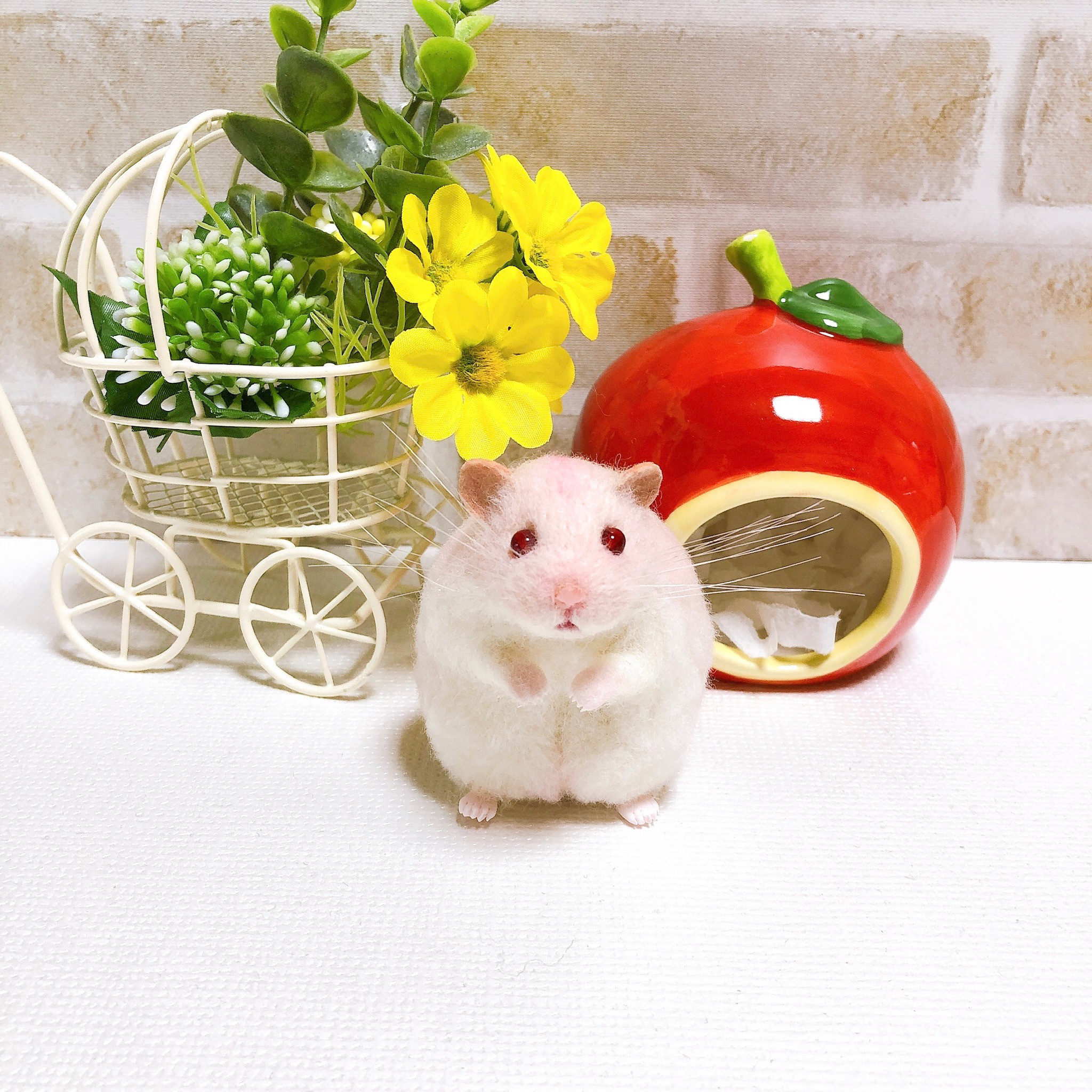 女性に人気！ 創作カラー ピンク色のハムスター 羊毛フェルト 羊毛フェルト 羊毛フェルト
